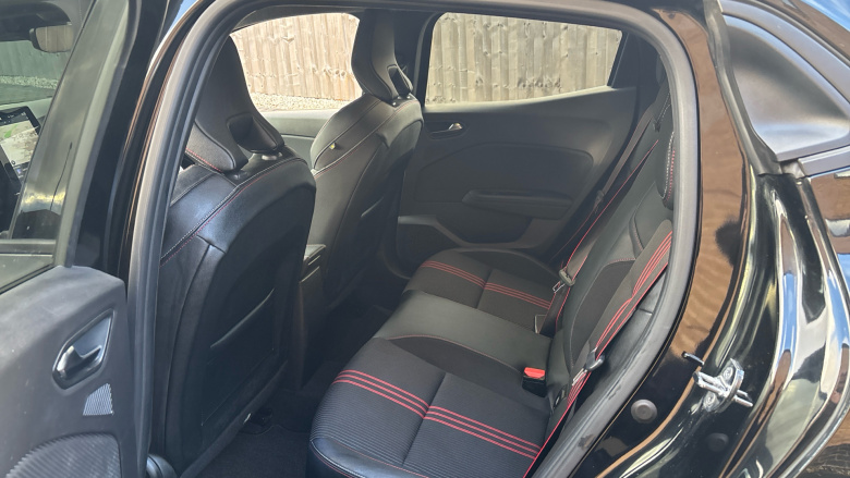 Renault Clio 1.0 TCe 90 RS Line 5dr Petrol Hatchback